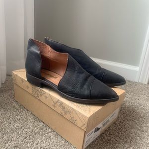 Free people royals flats